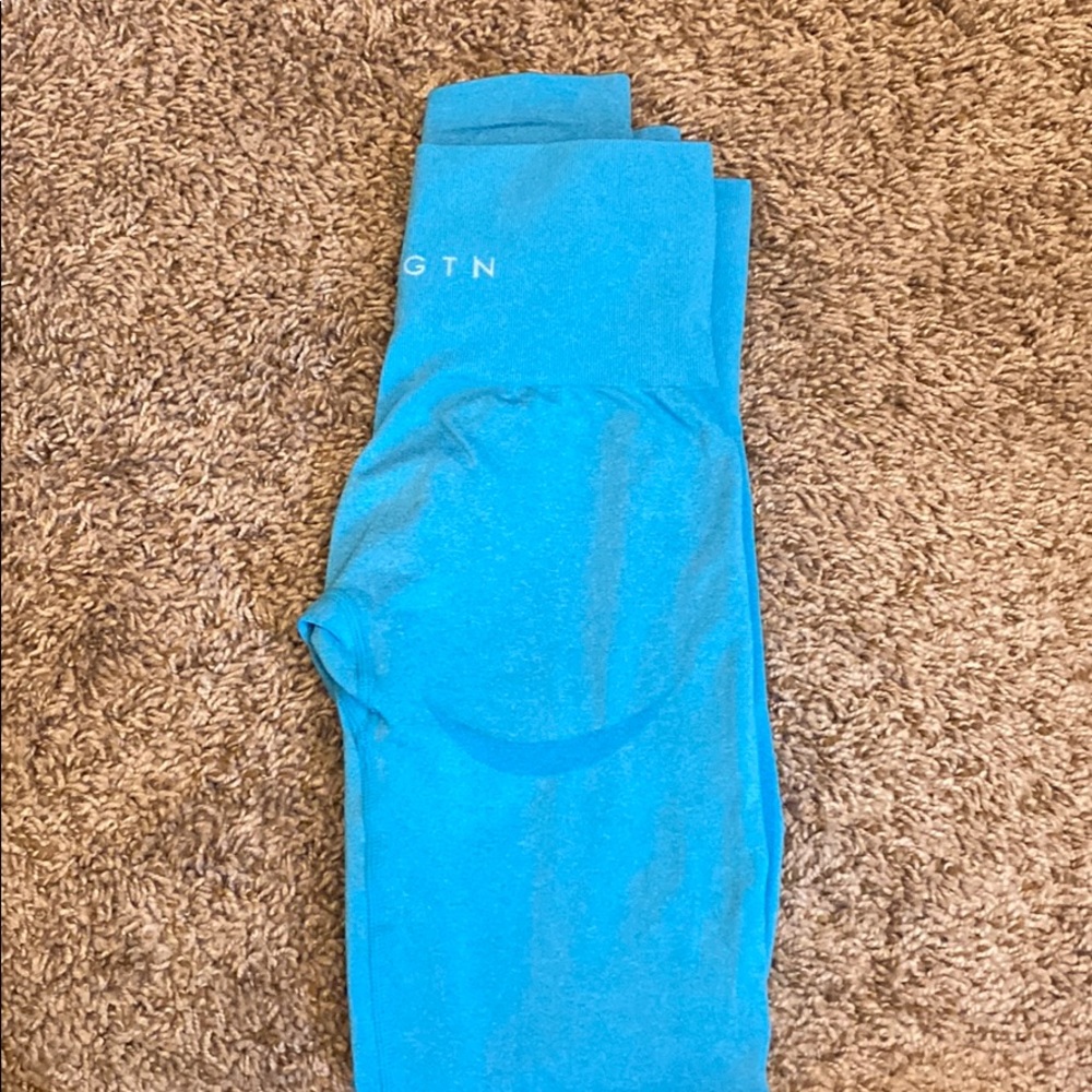XS Aqua NVGTN Contour leggings